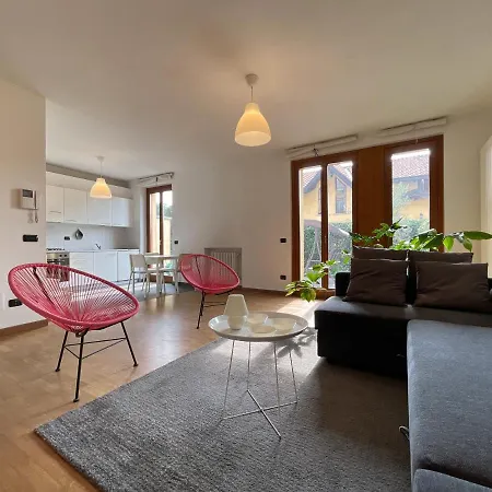 Appartamento Entire With Private Garden Near Milan And - Free Parking - Family Friendly