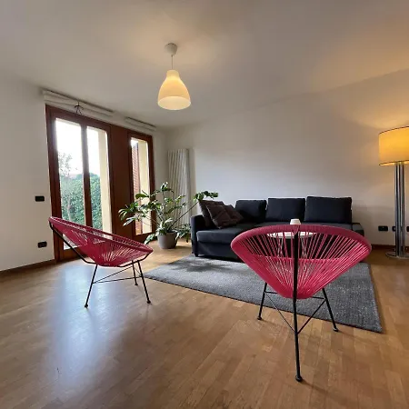 Entire With Private Garden Near Milan And - Free Parking - Family Friendly Seregno